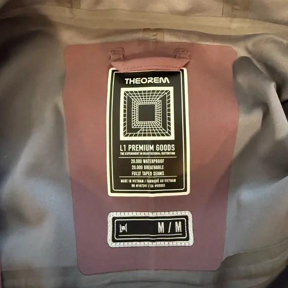 Atlas l1 ski/Snowboard Shell - Picture 3 of 5